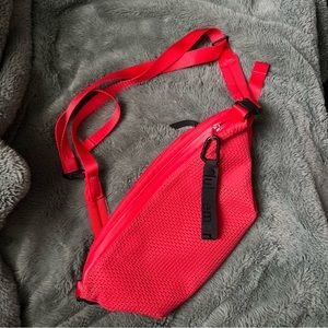Lululemon all hours belt bag —red